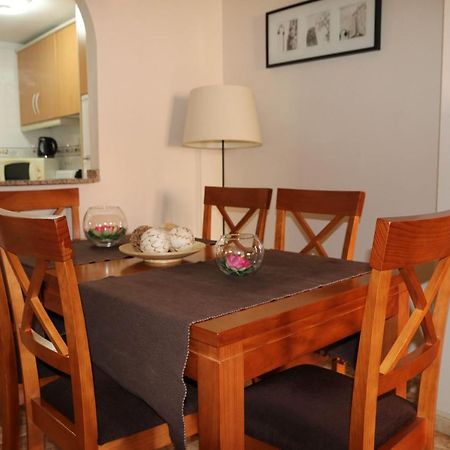Apartamento Caballero De Rodas Torrevieja Exterior foto