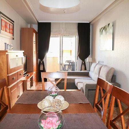 Apartamento Caballero De Rodas Torrevieja Exterior foto